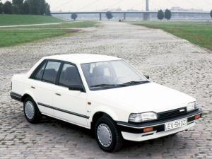 Mazda 323 Sedan 1986 года